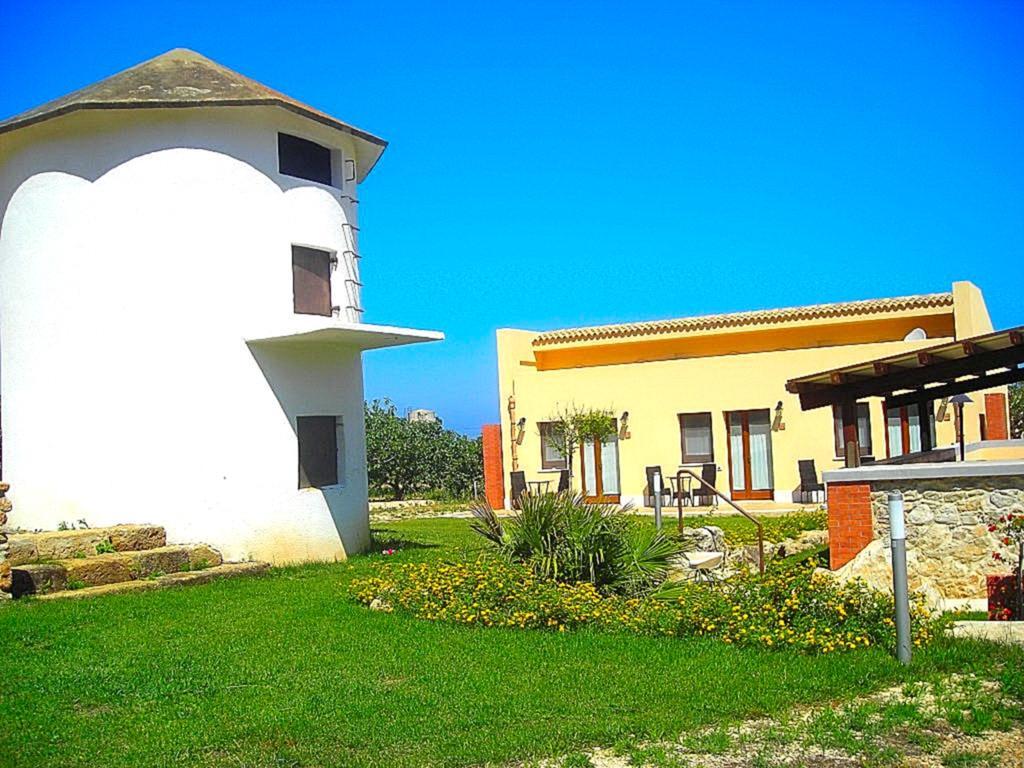 Azienda Agrituristica Tenuta Pizzolungo Erice Kültér fotó