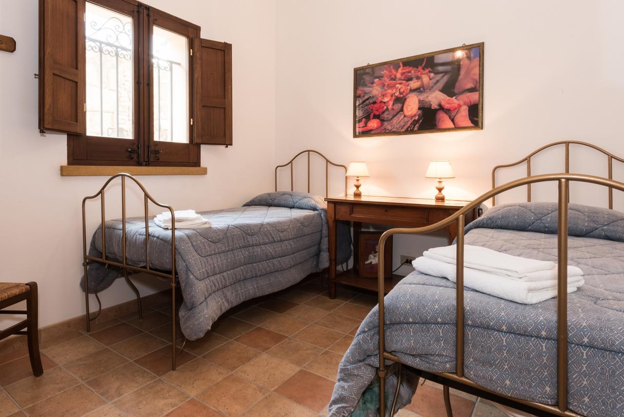 Azienda Agrituristica Tenuta Pizzolungo Erice Kültér fotó