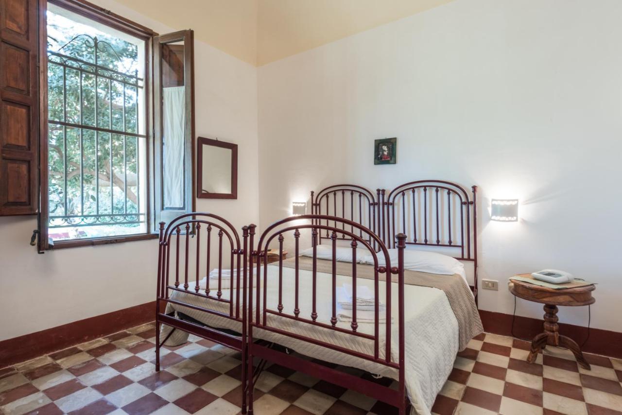 Azienda Agrituristica Tenuta Pizzolungo Erice Kültér fotó
