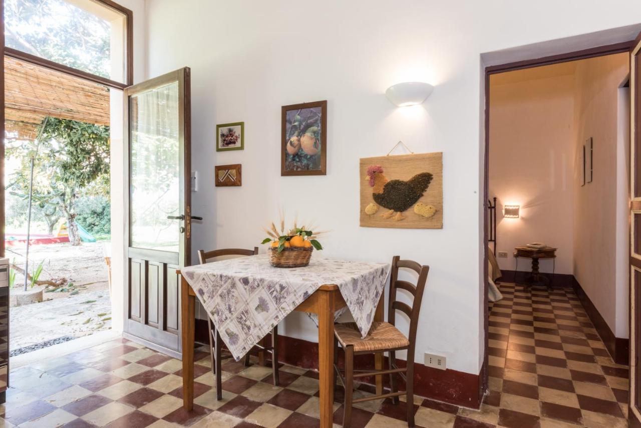 Azienda Agrituristica Tenuta Pizzolungo Erice Kültér fotó
